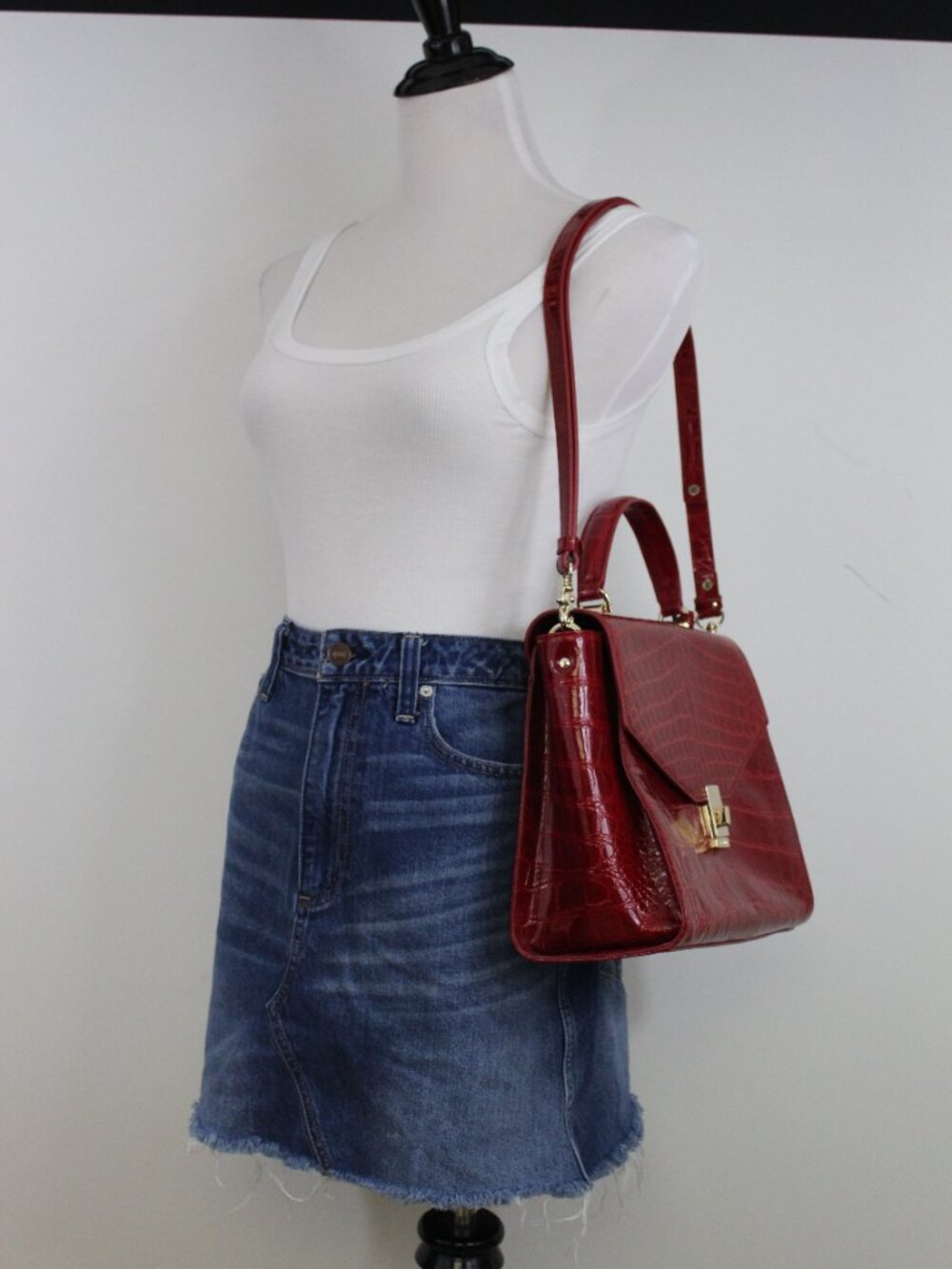 Brahmin Adrian Satchel Red Melbourne Croc Embossed Leather NWOT Dust Bag Cross - Picture 2 of 11
